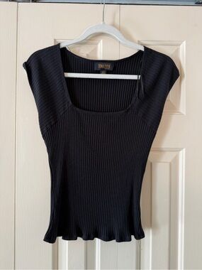 Truth Black Ribbed Scoop Neck Cap Sleeve Tank